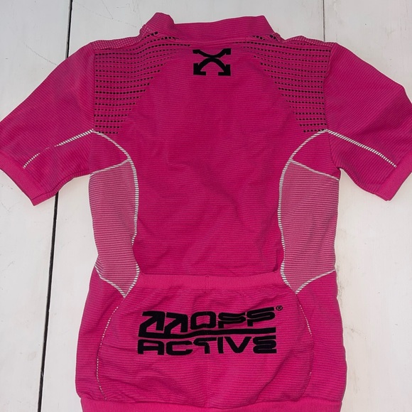 Off white c/o Virgil Abloh Graphic print crew neck top. - Picture 6 of 9